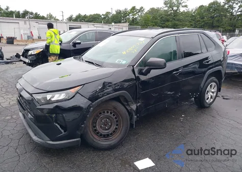 2019 Toyota Rav4 Le z USA, uszkodzony, nr VIN 2T3F1RFV0KW063127